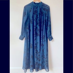 H&M Long Sleeve Flowy Floral Maxi dress